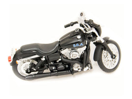 COLLECTORS 'SONS OF ANARCHY - TIG'S 2006 FXDBI DYNA STREET BOB' DIE-CAST MOTORCYCLE